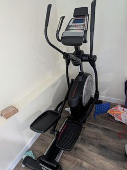 FREE ProForm Endurance 520 E Elliptical – Pickup Only