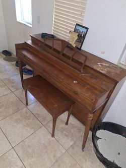 Piano.