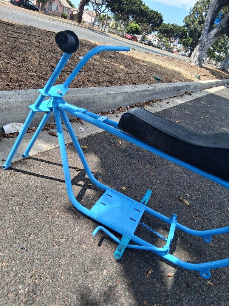 BAM 6in FRAME WITH SEAT AND WELDED TABS FOR CYLINDER GAS TANK CASH ONLY $300 FIRM NO TRADES