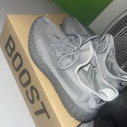 yeezy boost v2 steel grey Size 9