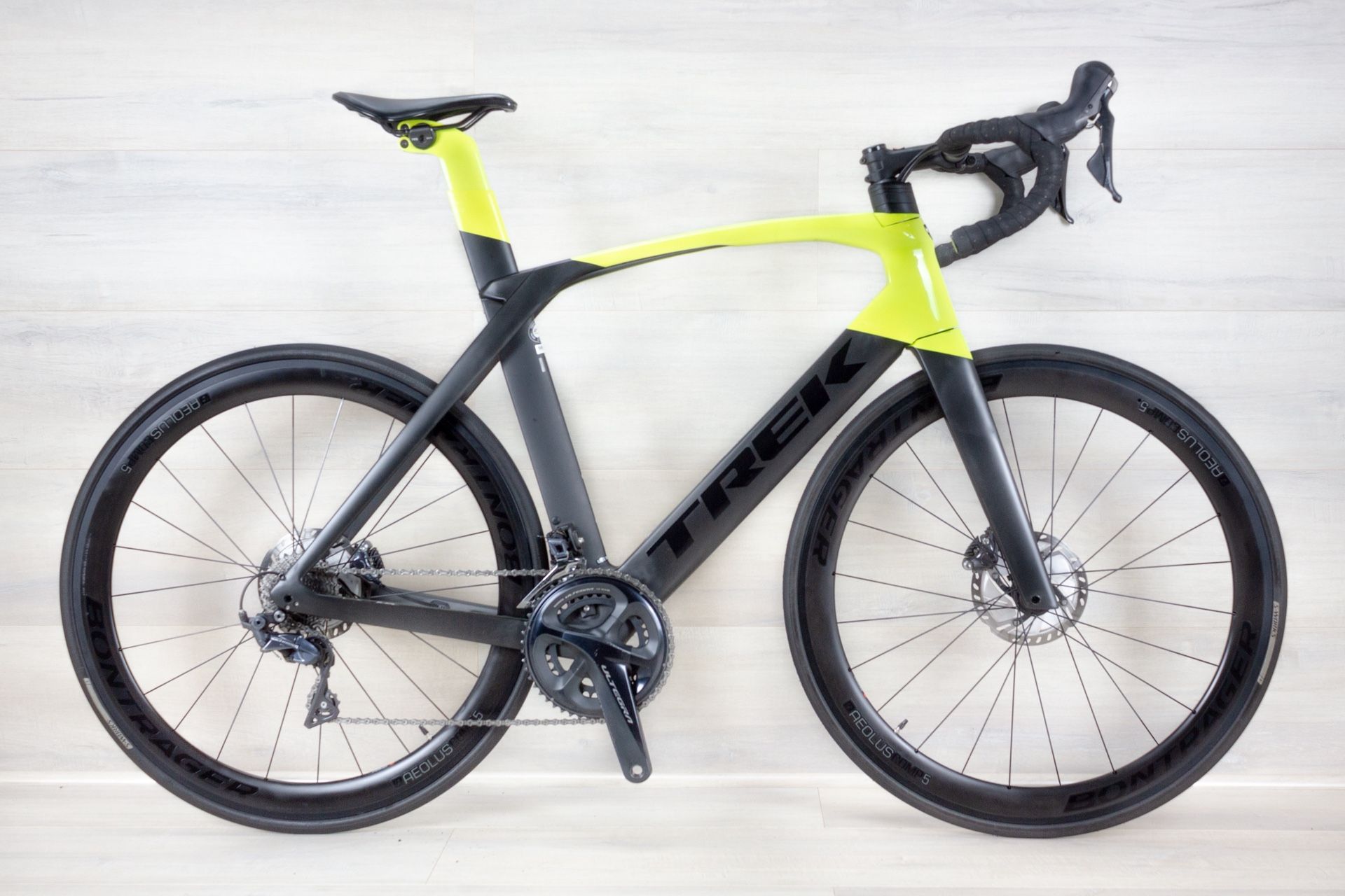 Trek Madone SL6 Road Bike, Size - 58, Carbon aero road bike, carbon wheels, power meter