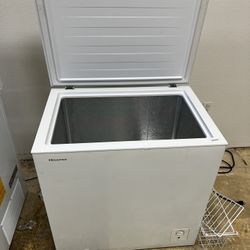 2 Freezers, Hisense And Vissani, White