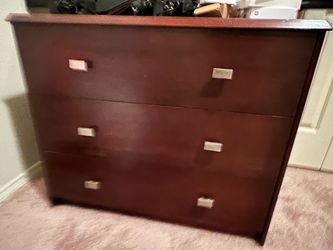 3-Drawer Wood Dresser Cherry Finish