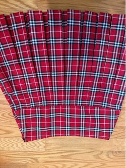 short checker skirt size 12-13