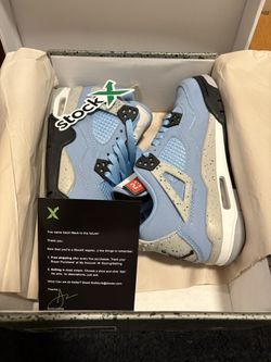 Air Jordan 4 UNC Size 7 