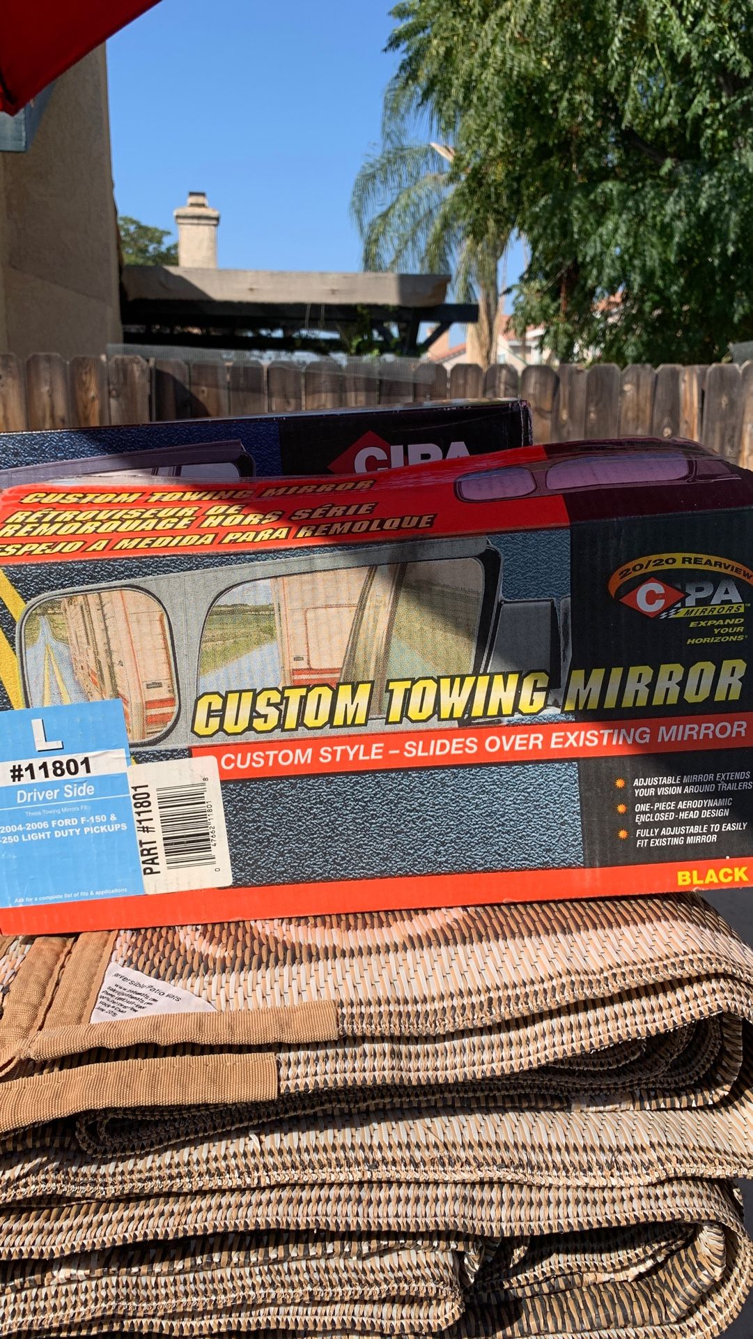 Tow mirrors