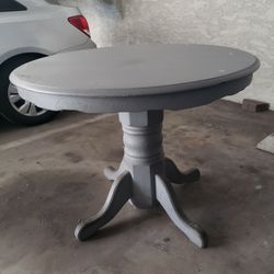 Round Table With Glass Top