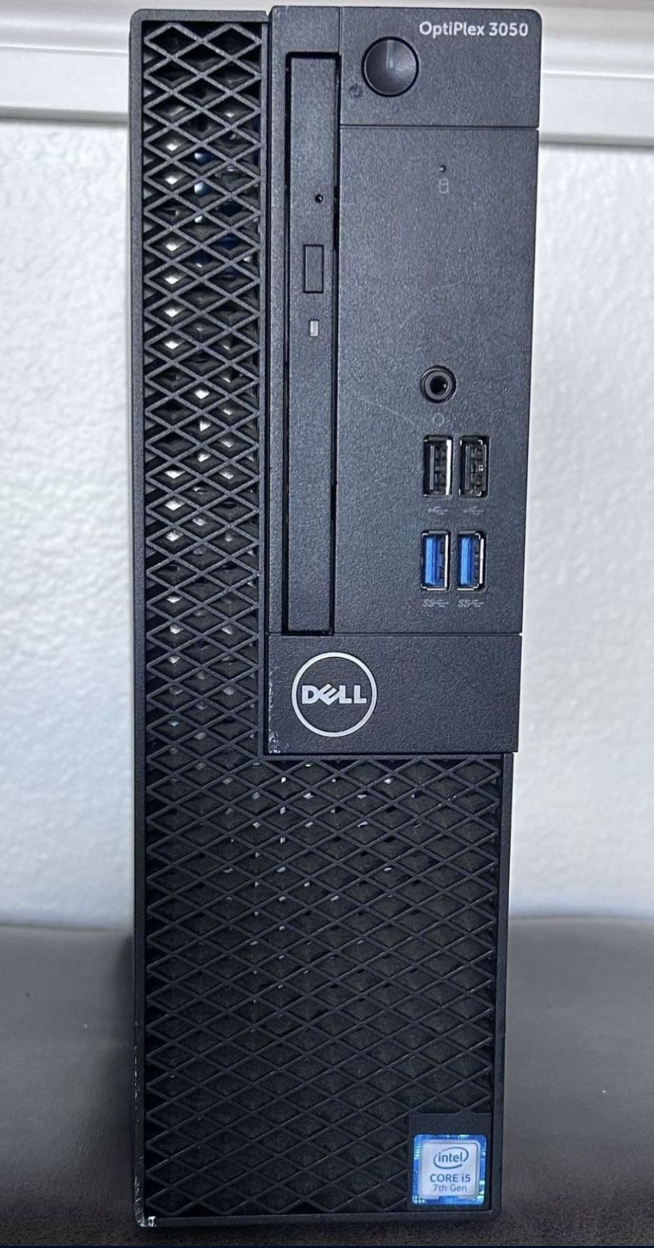 Dell Optiplex 3050 Desktop PC