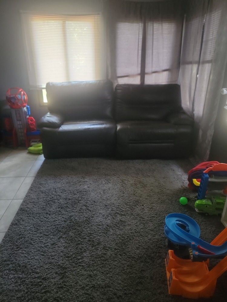 Free Couches