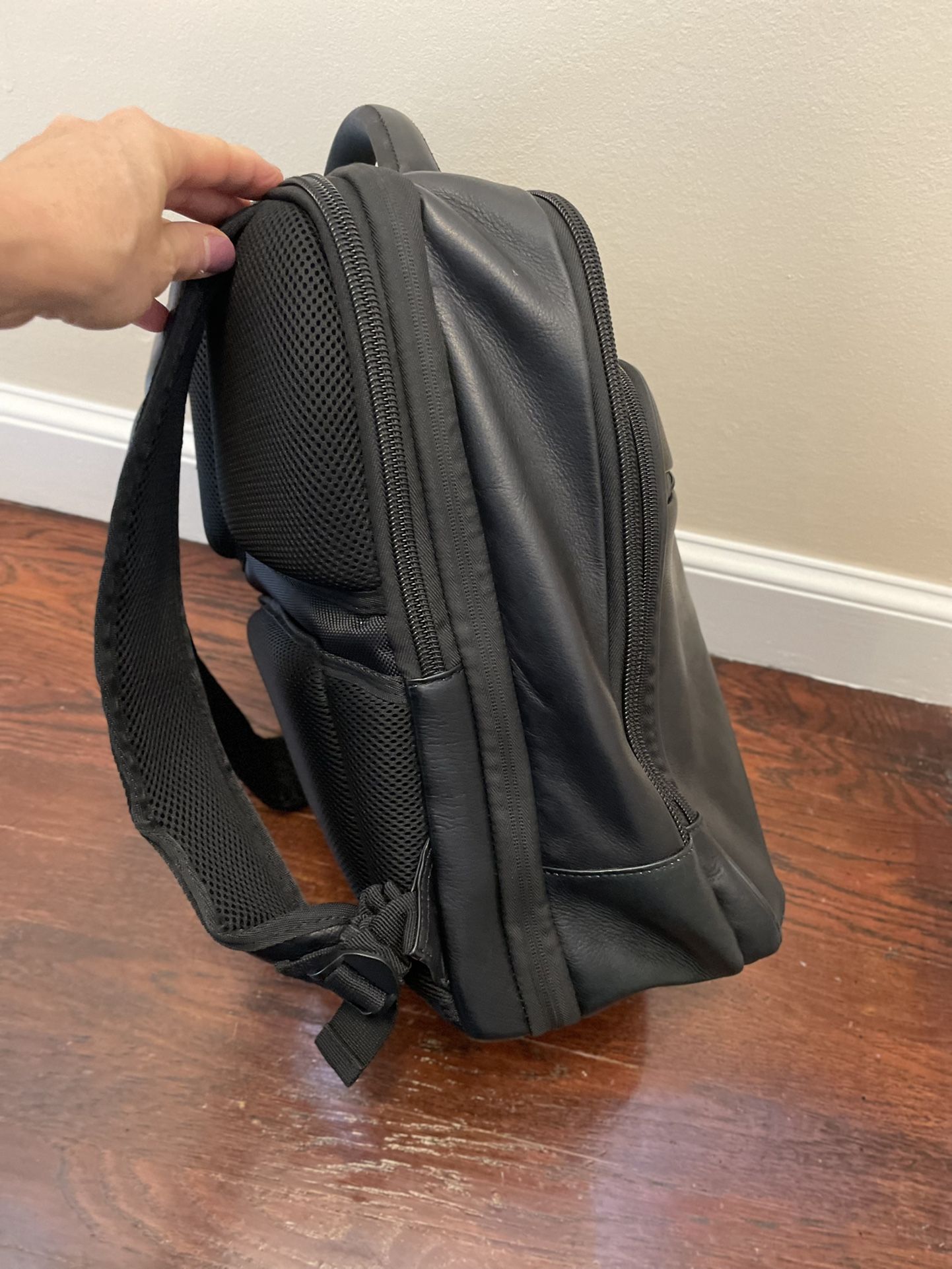 Kenneth Cole Laptop Backpack Genuine Leather