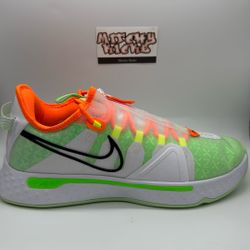 Nike PG 4 Gatorade White Sz. 12