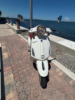 2015 Vespa primavera 50cc