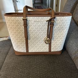 Michael Kors Purse 