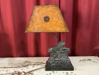 Vintage original Authentic table lamp with marble lion base