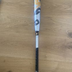 Demarini Bat CF  bbcor 33 -3