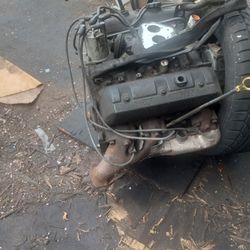 1995 Chevy Motor 4.3 $750