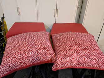Set of 2 Red Geo Diamond Patio Seat Cushions 24x24 with Pillows