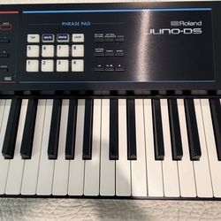 Roland Juno DS 88
