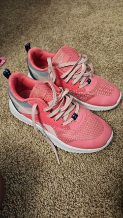 Girl Reebok Shoes size 1