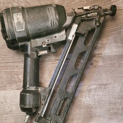 Senco 15 Degree Nailgun