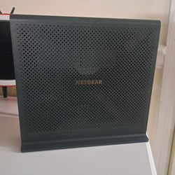 Netgear Router C7100V