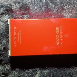 Elizabeth Anden Red Door Perfume