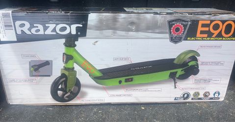 Razor E90 Electric Hub Motor Scooter
