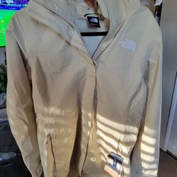 The North Face City Breeze Rain Jacket 