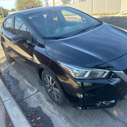 2021 nissan versa sv