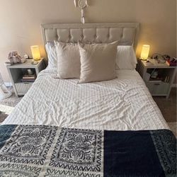 Bed frame & mattress 