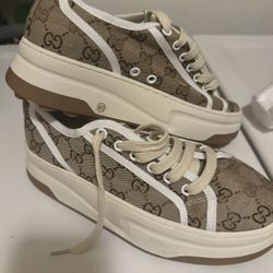 Gucci Sneakers 