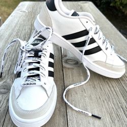 Adidas Men's Grand Court 2.0 Sneaker •Size 8 1/2• $ 45