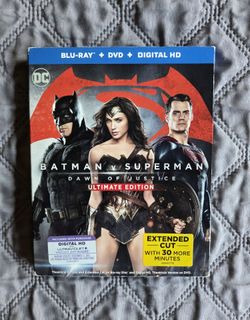 Batman V Superman Blu-Ray + DVD