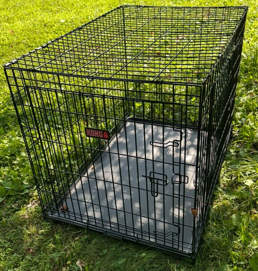 KONG Double Door Crate
