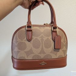 LIKE NEW COACH SABRINA SATCHEL PURSE 