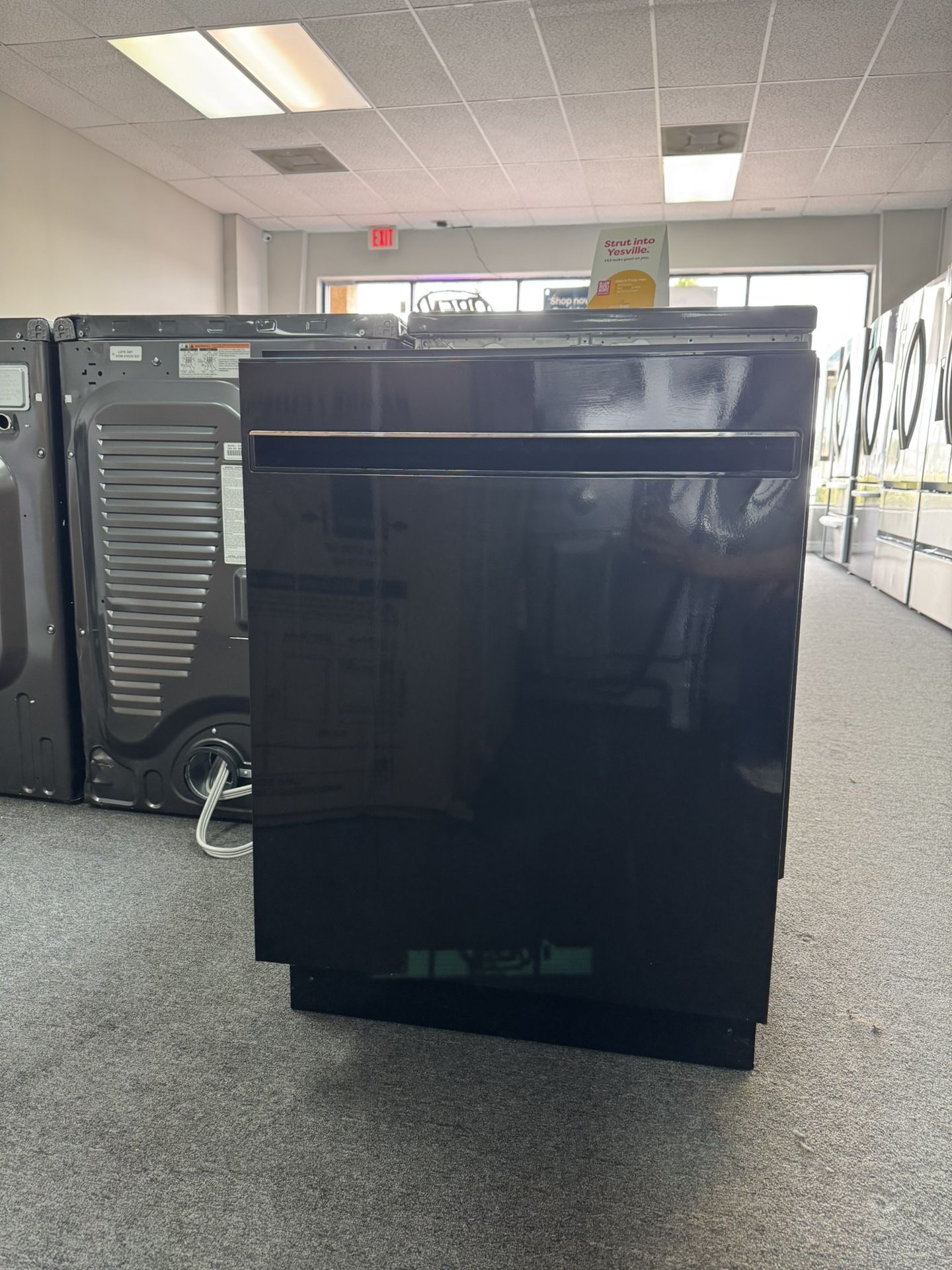 Dishwasher Black