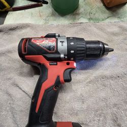 MILWAUKEE 2902-20 M18 18V 1/2" Cordless Brushless Hammer Drill/Driver