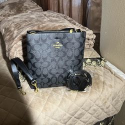 Black & Grey Coach Purse 