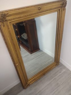 Beautiful Mirror 