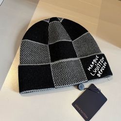 Louis Vuitton Damier Heritage Beanie Black/Grey