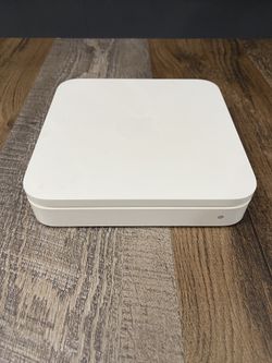 Apple Airport Extreme Base Station WiFi Router LOOK