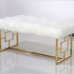 White Faux fur bench