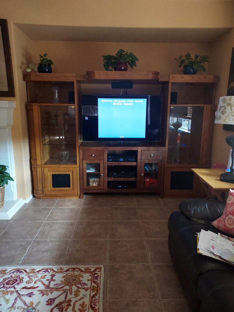 Entertainment Center With Tv Table