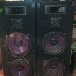 Good Speakers Huge 15 Inch $200 Cash