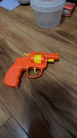 Mini cap gun toy