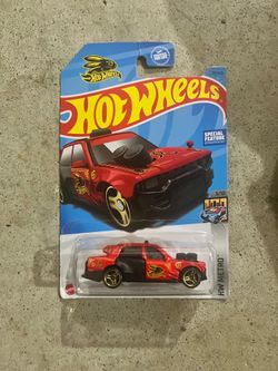 2023 Hot Wheels Time Attaxi HW Metro 76/250 Red Year of the Rabbit - New