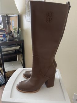 Bill Blass Women’s Boots
