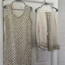 White And Gold Embroidered Indian Bollywood Salwar Kurta
