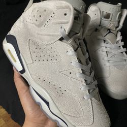 Georgetown 6s Size 10.5