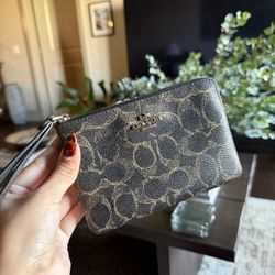 Coach Zip Wristlet 